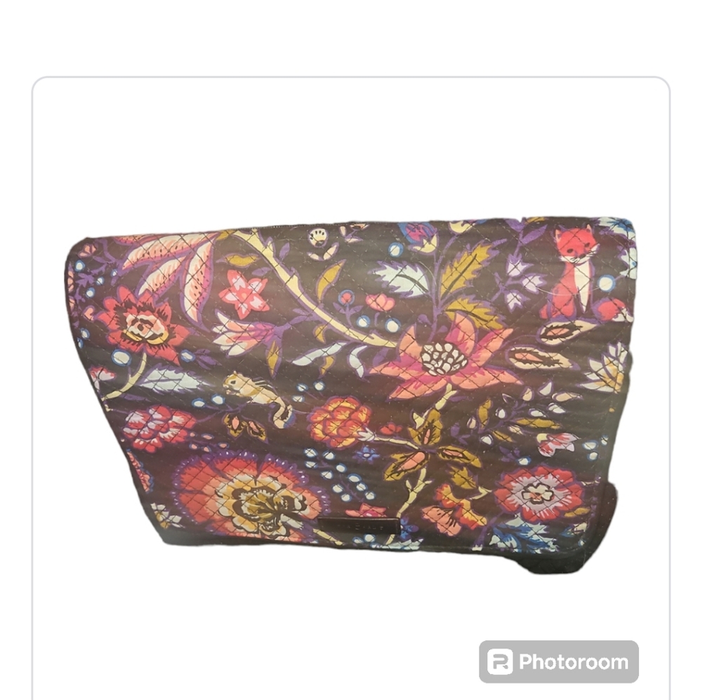 Vera Bradley Convertible Mailbag colorful purse lots of space EUC Fox Flowers